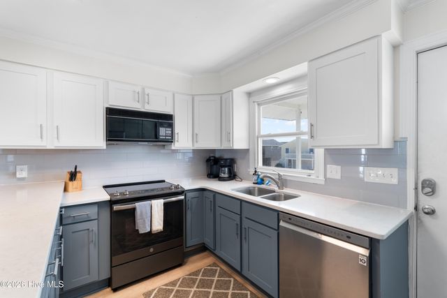 107 Lions Paw Street, Supply, NC 28462