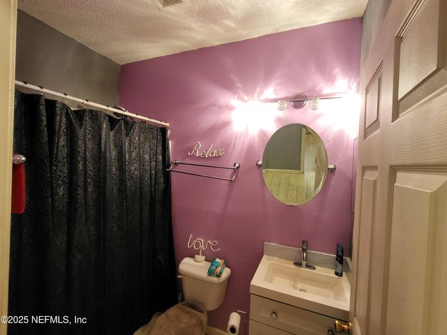 1972 W 20TH Street E 3-7, Jacksonville, FL 32209