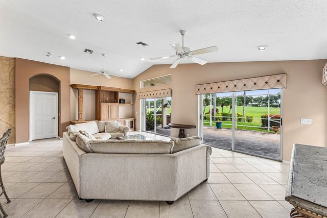 7385 Haviland Circle, Boynton Beach, FL 33437