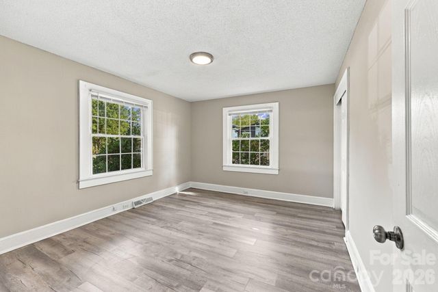 909 Rhode Island Avenue, Kannapolis, NC 28083