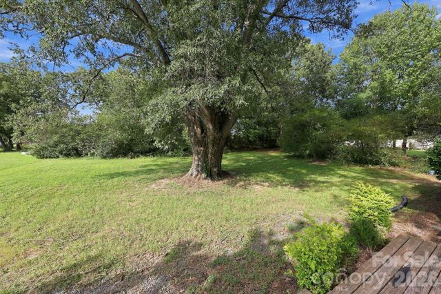909 Rhode Island Avenue, Kannapolis, NC 28083