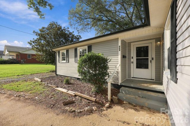 909 Rhode Island Avenue, Kannapolis, NC 28083