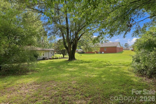 909 Rhode Island Avenue, Kannapolis, NC 28083