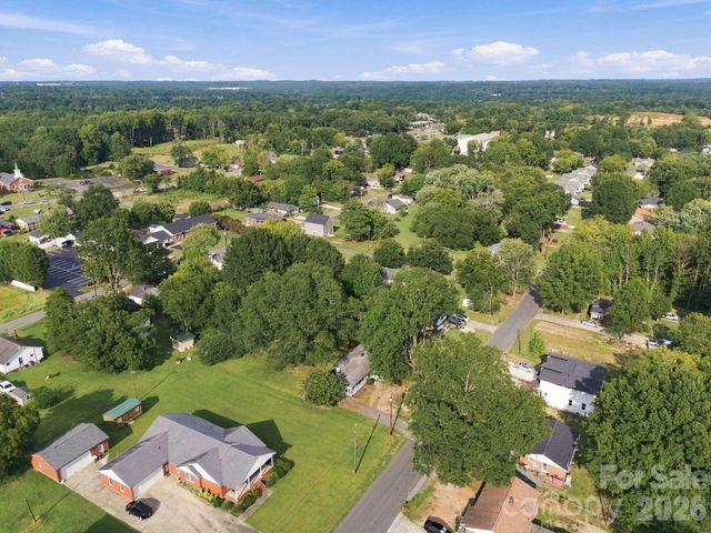 909 Rhode Island Avenue, Kannapolis, NC 28083