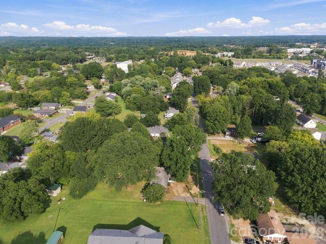 909 Rhode Island Avenue, Kannapolis, NC 28083