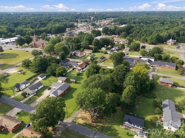 909 Rhode Island Avenue, Kannapolis, NC 28083