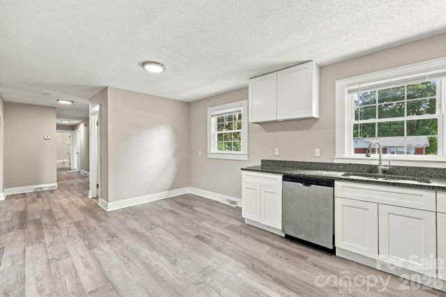 909 Rhode Island Avenue, Kannapolis, NC 28083