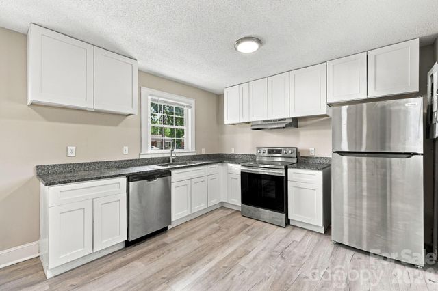 909 Rhode Island Avenue, Kannapolis, NC 28083