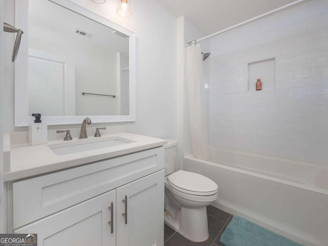 1038 Captain's Cove Way, St. Simons, GA 31522