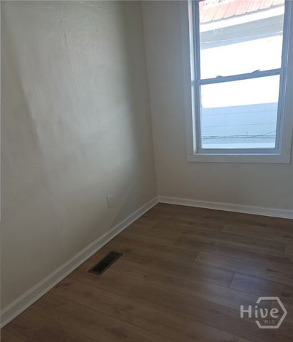 14 W 54th Street, Savannah, GA 31405