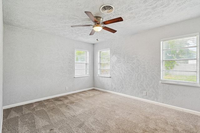 2120 Nottingham Boulevard, Fort Worth, TX 76112