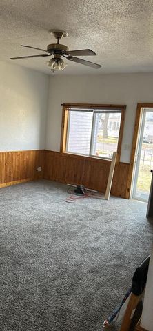 2325-2327 EAST AVENUE, Stevens Point, WI 54481