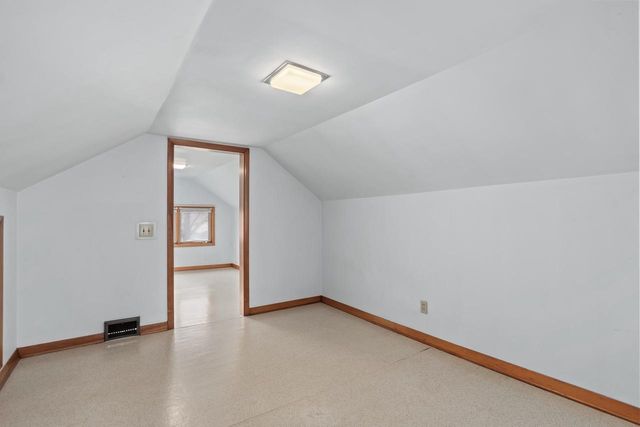 515 N Pine Street, Janesville, WI 53548