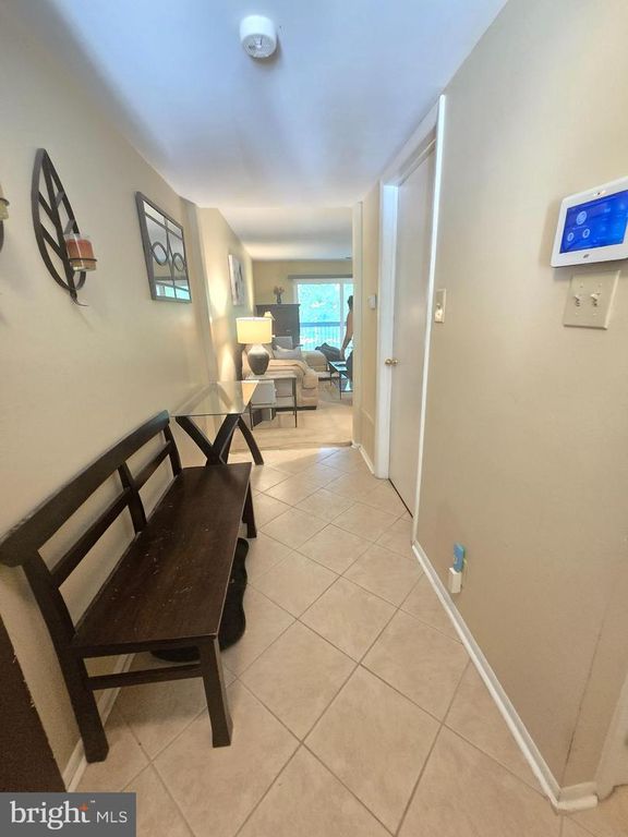 115 E KINGS HWY #406, MAPLE SHADE, NJ 08052 — photo 2