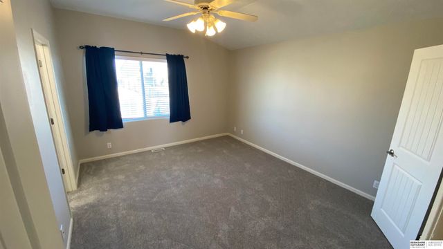 13911 Springview Drive, Bellevue, NE 68133