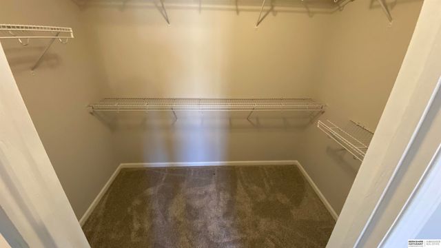 13911 Springview Drive, Bellevue, NE 68133