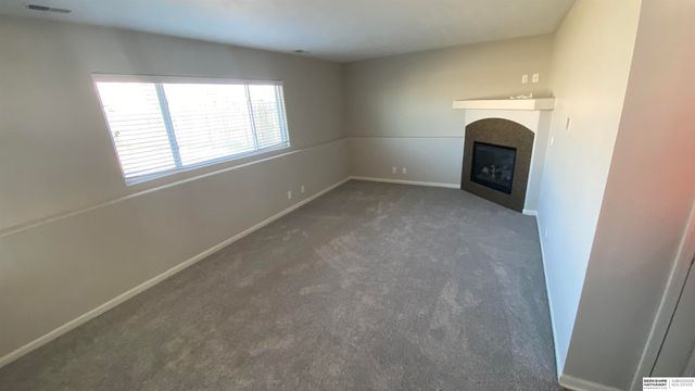 13911 Springview Drive, Bellevue, NE 68133