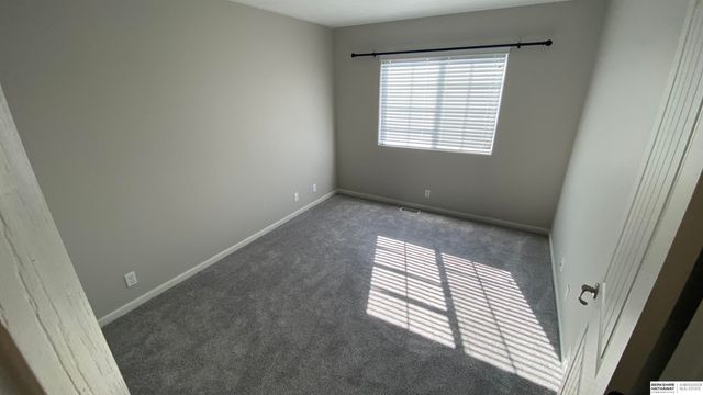 13911 Springview Drive, Bellevue, NE 68133