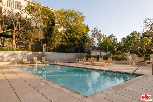 10450 Wilshire Boulevard 4J, Los Angeles, CA 90024