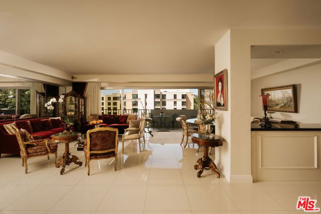 10450 Wilshire Boulevard 4J, Los Angeles, CA 90024