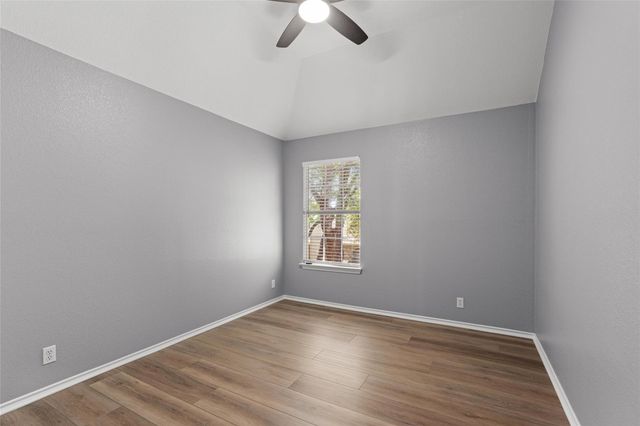 1333 Nightingale DR, Cedar Park, TX 78613