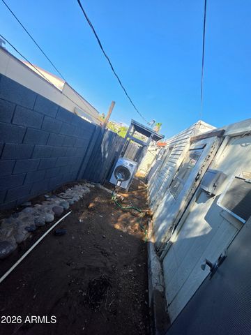 13201 N 19th Place A, Phoenix, AZ 85022