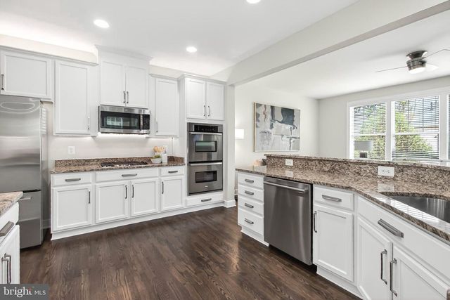 41004 INDIGO PL, Leesburg, VA 20175