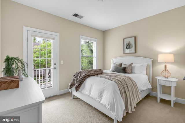 41004 INDIGO PL, Leesburg, VA 20175