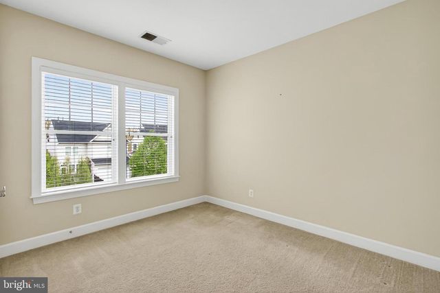 41004 INDIGO PL, Leesburg, VA 20175