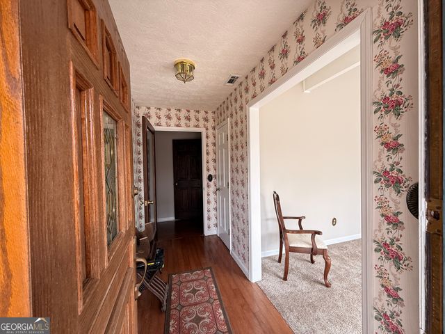 621 Golf View Drive, Peachtree City, GA 30269