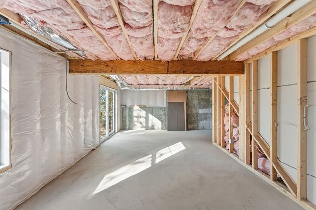 2 Teresa Ann Crossing, West Warwick, RI 02893