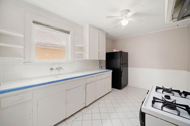 4309 Ursuline Street, Galveston, TX 77550