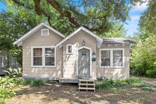 1736 Stanford Ave, Baton Rouge, LA 70808