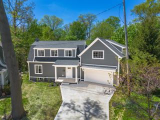 415 Glen Echo Circle, Columbus, OH 43202