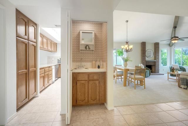 1531 Silverado Dr, Oceanside, CA 92057