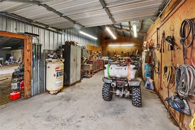 15196 Cincinnati Creek Road, Summers, AR 72769