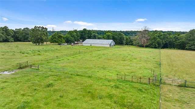 15196 Cincinnati Creek Road, Summers, AR 72769