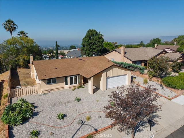 13877 Shablow Avenue, Sylmar, CA 91342
