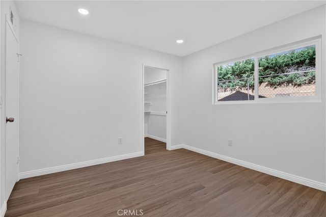 13877 Shablow Avenue, Sylmar, CA 91342