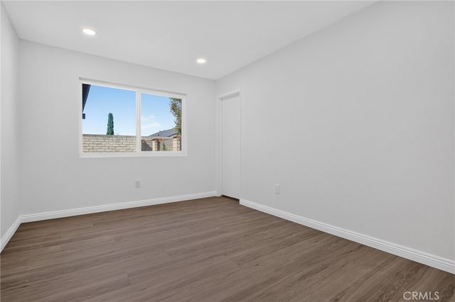 13877 Shablow Avenue, Sylmar, CA 91342