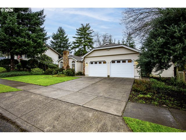 1810 HAPPY Ln, Eugene, OR 97401