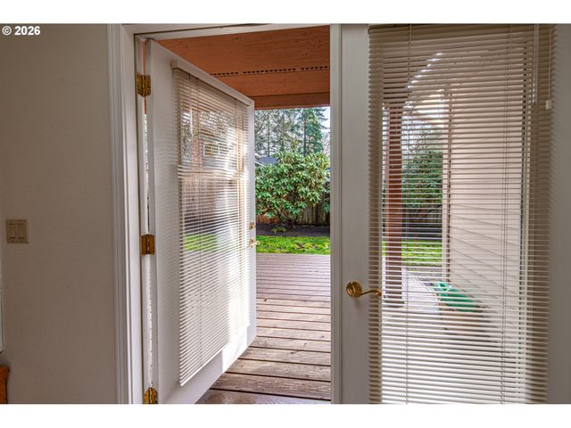 1810 HAPPY Ln, Eugene, OR 97401