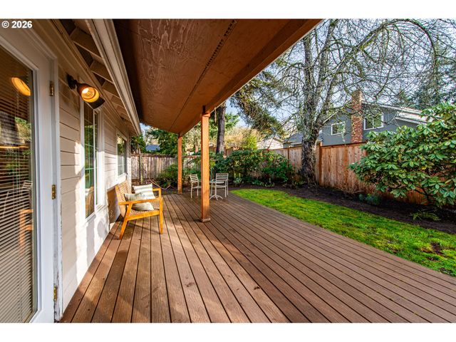 1810 HAPPY Ln, Eugene, OR 97401