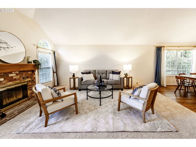 1810 HAPPY Ln, Eugene, OR 97401