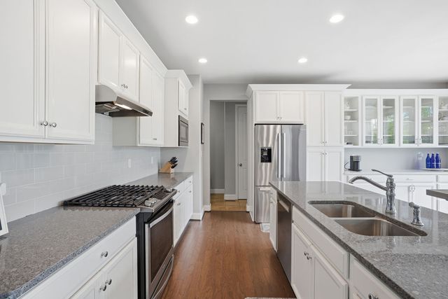1156 Sray LANE, South Fayette, PA 15017