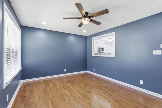 158 Lexington Dr, Clarksville, TN 37042