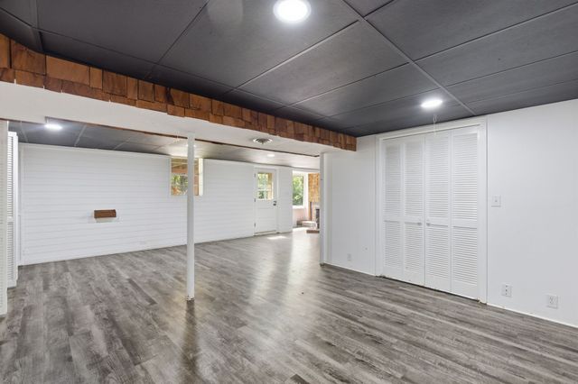 158 Lexington Dr, Clarksville, TN 37042