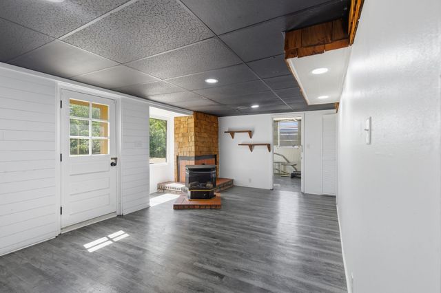 158 Lexington Dr, Clarksville, TN 37042