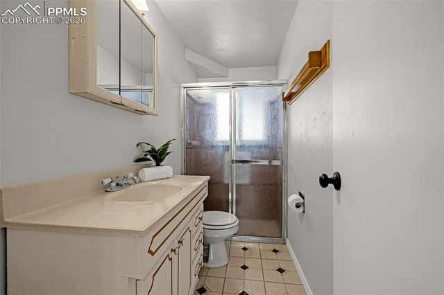 200 Dexter Street, Colorado Springs, CO 80911