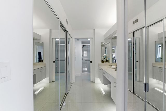 7524 Granville Drive 201, Tamarac, FL 33321